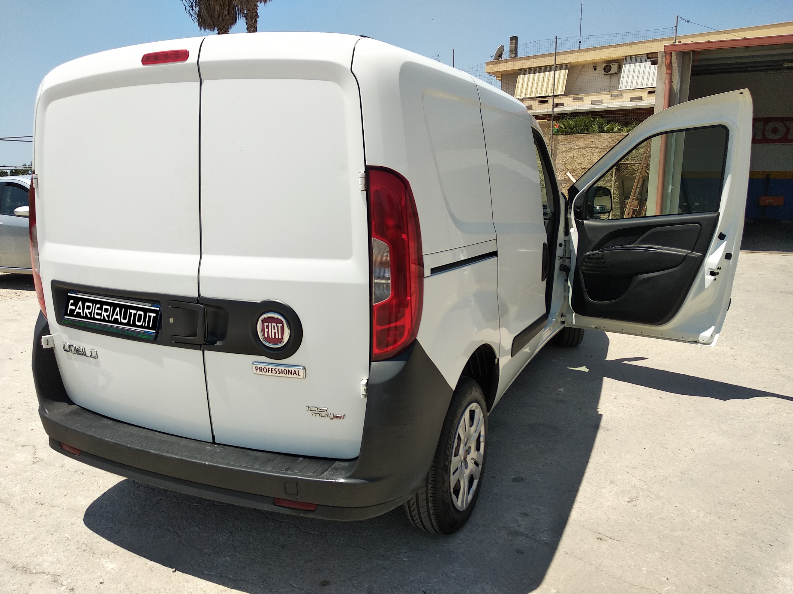 Fiat Doblò 1.6 MJT 16V 105CV Professional 2015 FARIERI